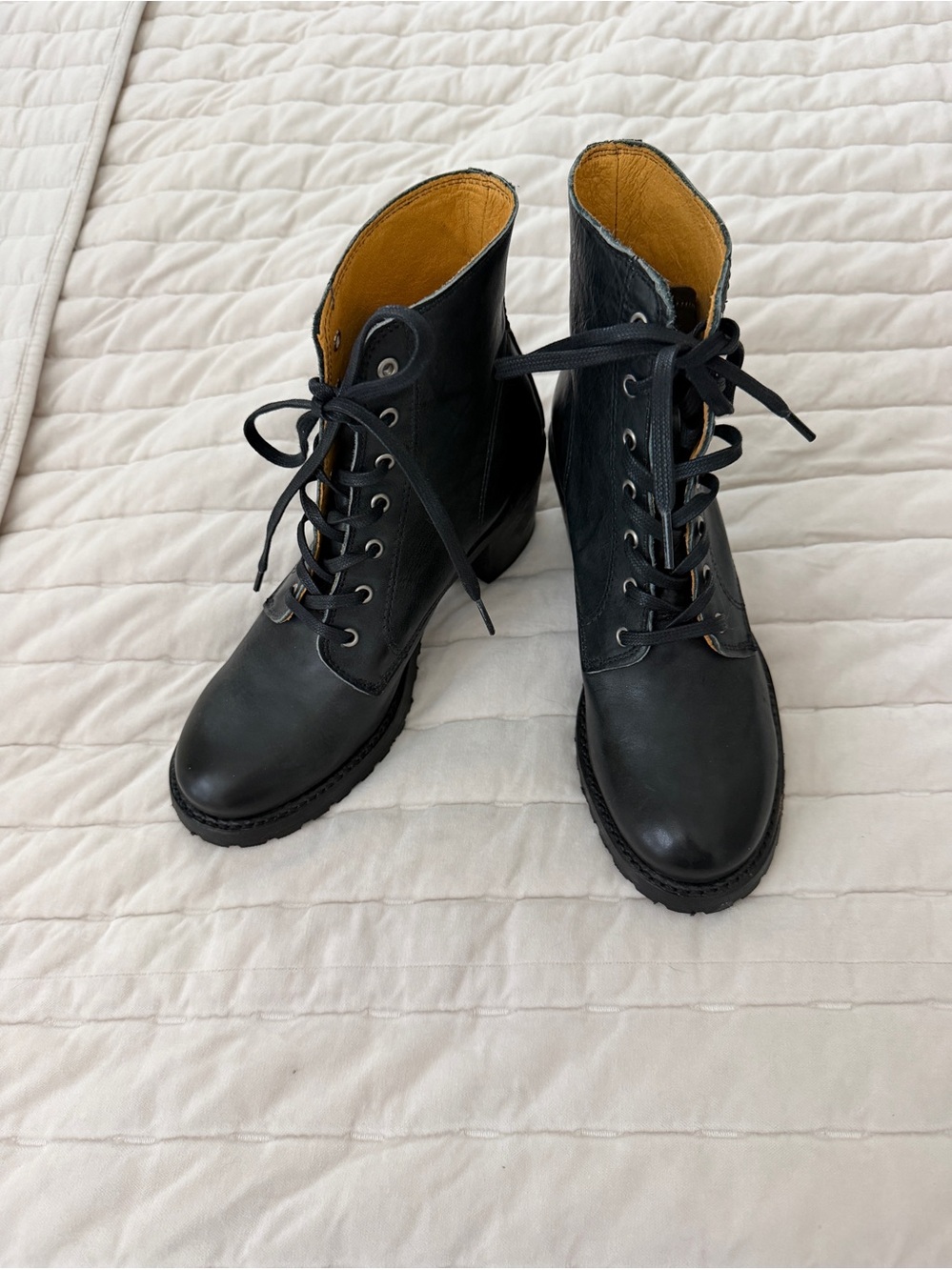 FRYE Sabrina Black Leather Lace-Up Boots